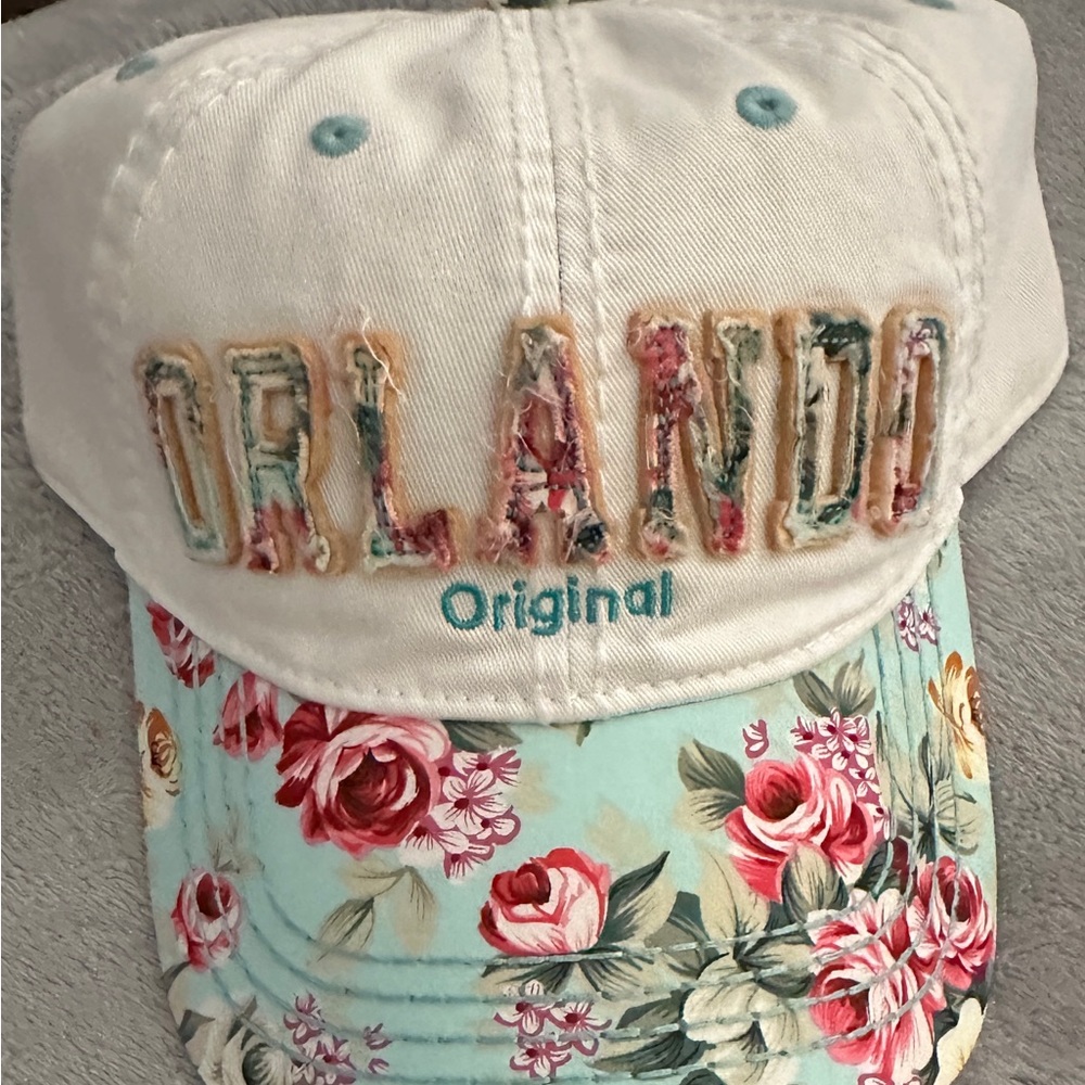 Robin Ruth Floral Embroidered Hat-Orlando-New with Tags